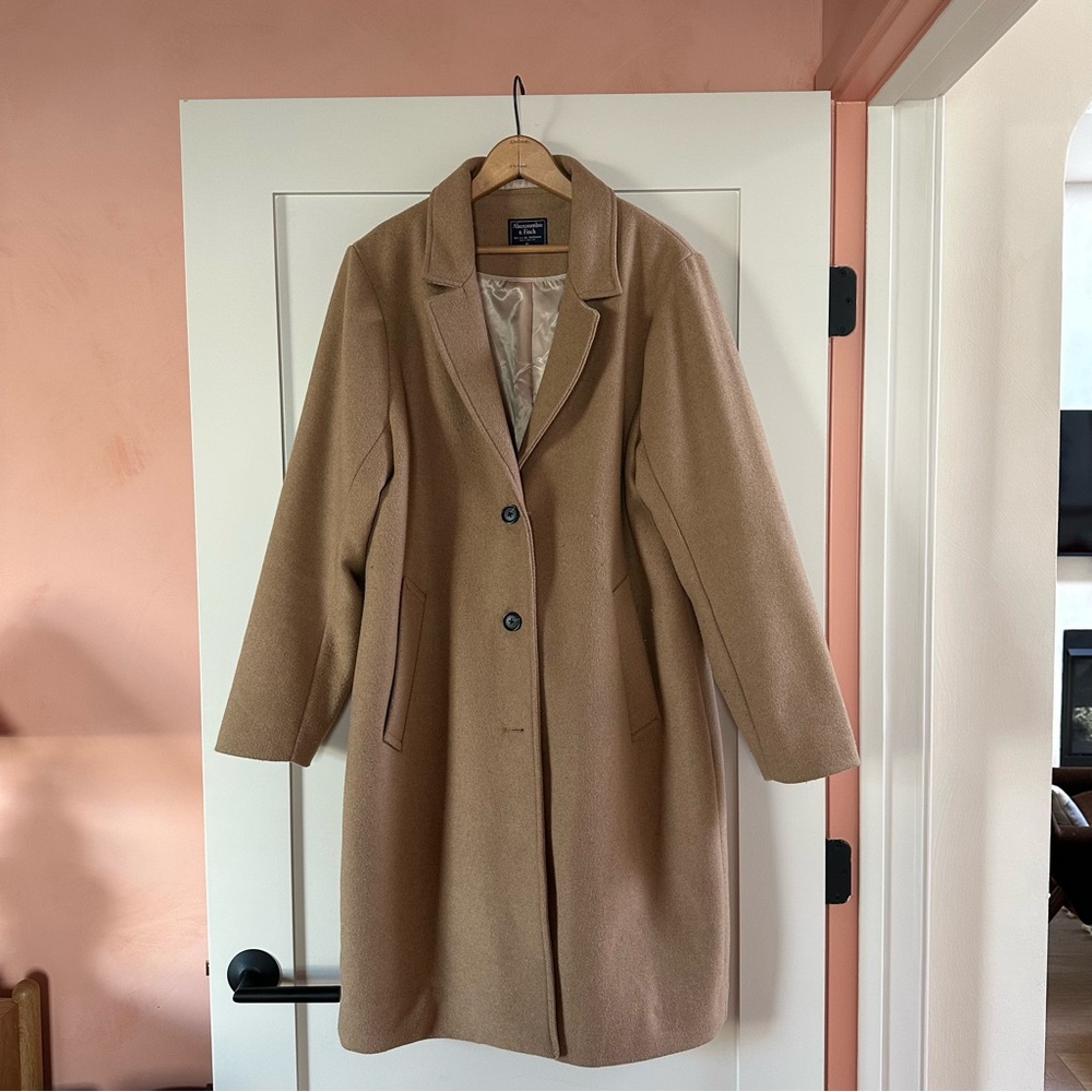 Abercrombie & Fitch Tan Pea Coat